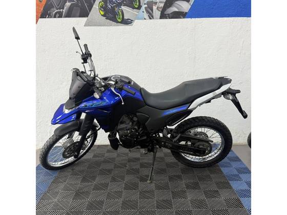 YAMAHA XTZ 250 LANDER CONNECTED YAMAHA XTZ 250 LANDER CONNECTED